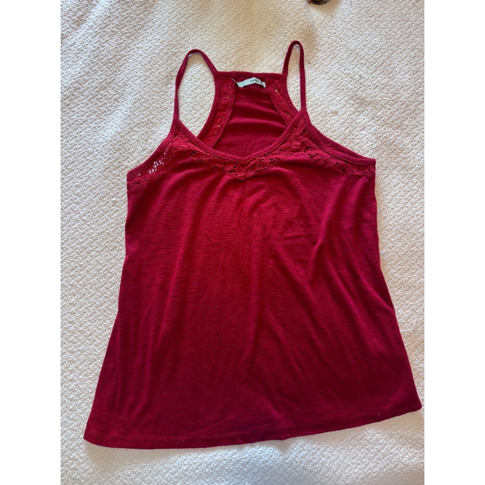 Maurices Red Lace Trim Racerback Tank Top Size M Slub Knit Crochet V-Neck